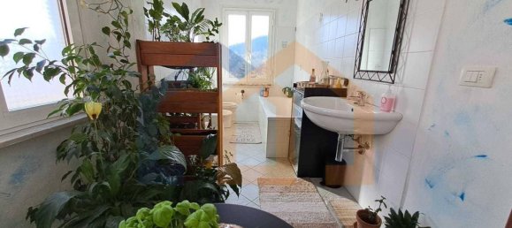 Casa de 7 divisões em Pallare, Italy N.º 39435 33