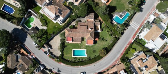 6 bedrooms Villa in Marbella, Spain No. 140586 11