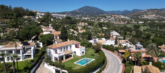 6 bedrooms Villa in Marbella, Spain No. 140586 10