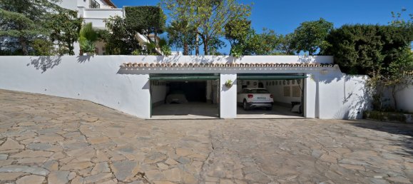6 bedrooms Villa in Marbella, Spain No. 140586 9