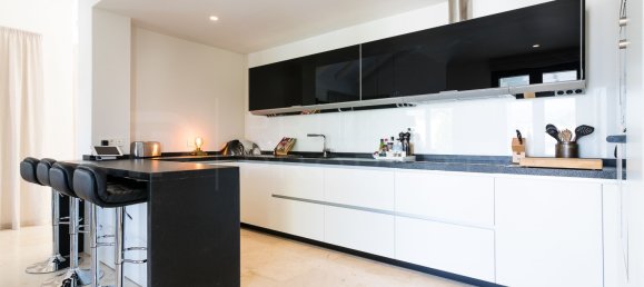 4 Schlafzimmer Villa in Marbella, Spain, Nr. 75413 13