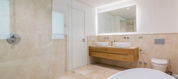 4 Schlafzimmer Villa in Marbella, Spain, Nr. 75413 18