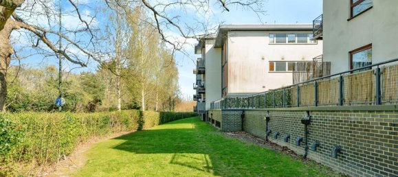 2 bedrooms Apartment in Crawley, United Kingdom No. 6294 16