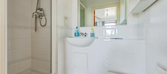 2 bedrooms Apartment in Crawley, United Kingdom No. 6294 8