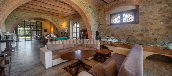 5 Schlafzimmer Haus in Gavorrano, Italy, Nr. 74676 15