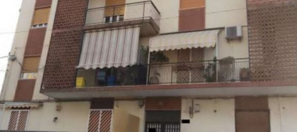 4 rooms Apartment in Catania, Italy No. 201571 3