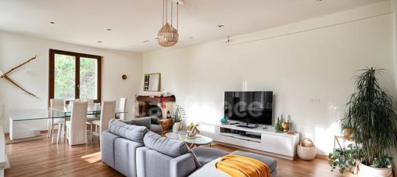 3 bedrooms House in Colayrac-Saint-Cirq, France No. 312911 2