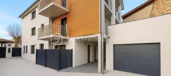 3 bedrooms Apartment in Vinay, France No. 320146 3