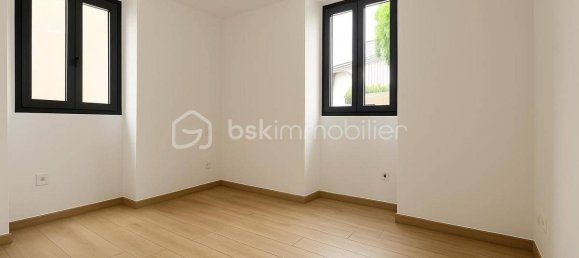 3 bedrooms Apartment in Vinay, France No. 320146 8