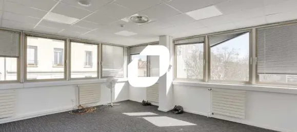 Büro in Malakoff, France 874m², Nr. 302386 10