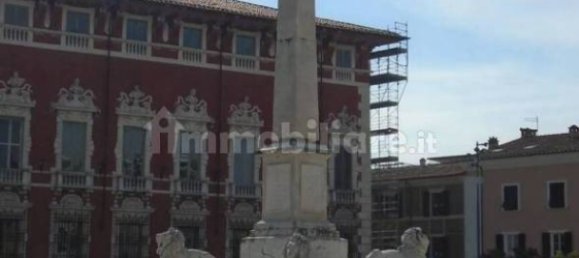 5 bedrooms Apartment in Massa, Italy No. 195708 25