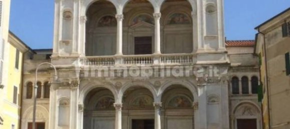 5 bedrooms Apartment in Massa, Italy No. 195708 27