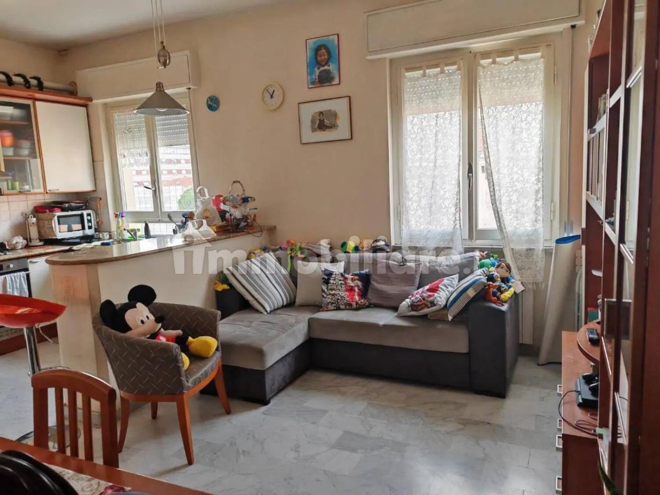 5 bedrooms Apartment in Massa, Italy No. 195708