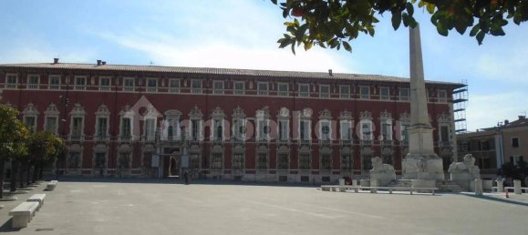 5 bedrooms Apartment in Massa, Italy No. 195708 24