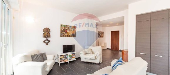 Apartamento de 3 divisões em Rapallo, Italy N.º 287216 2