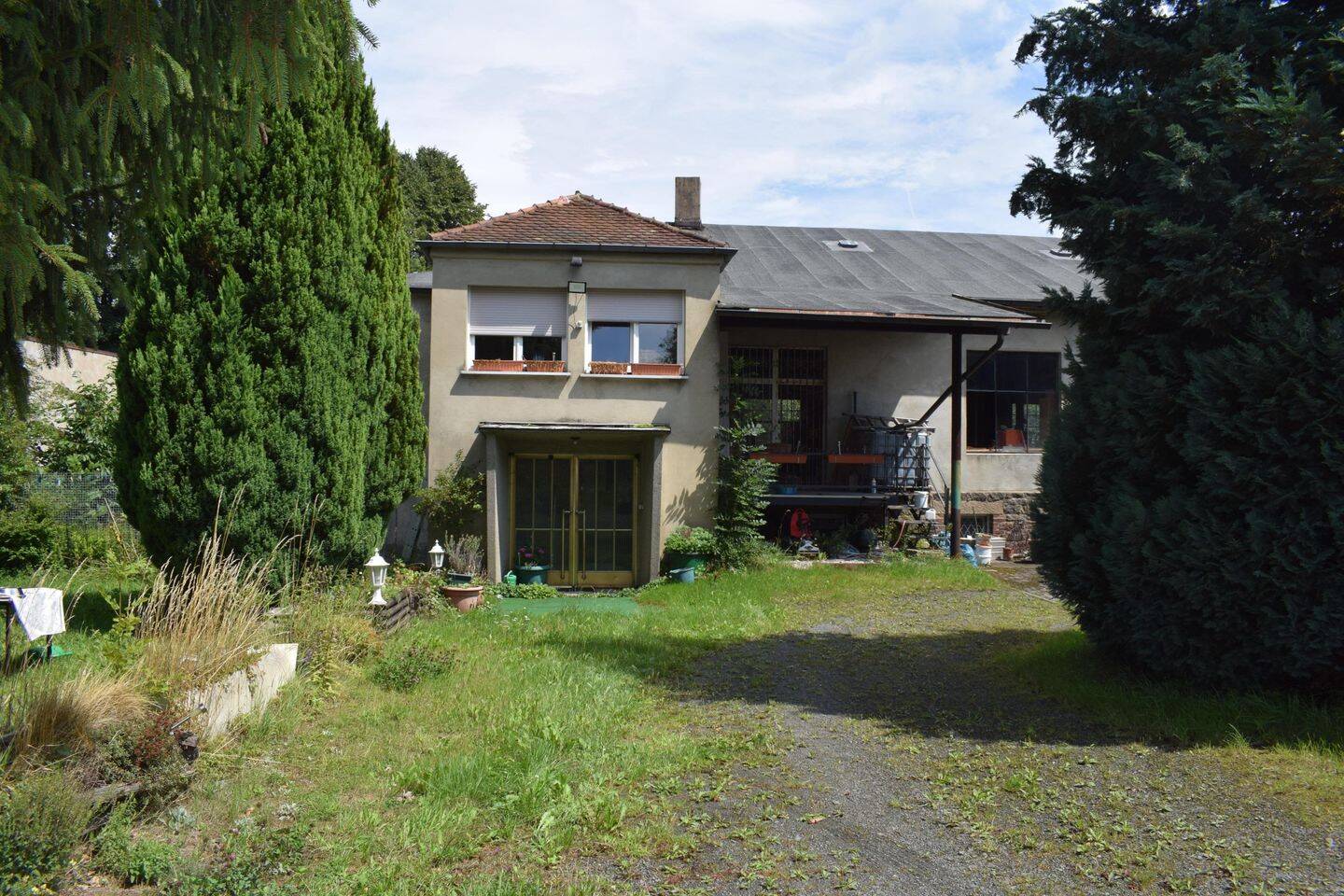 Edificio de 3 dormitorios en Hof, Germany No. 359715