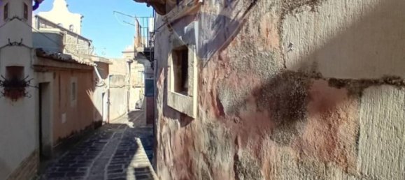 3 chambres Maison à Monterosso Almo, Italy No. 235715 13