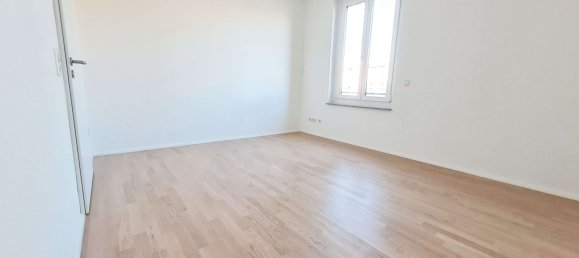 Квартира с 1 спальней в Эслинген, Германия № 370450 3