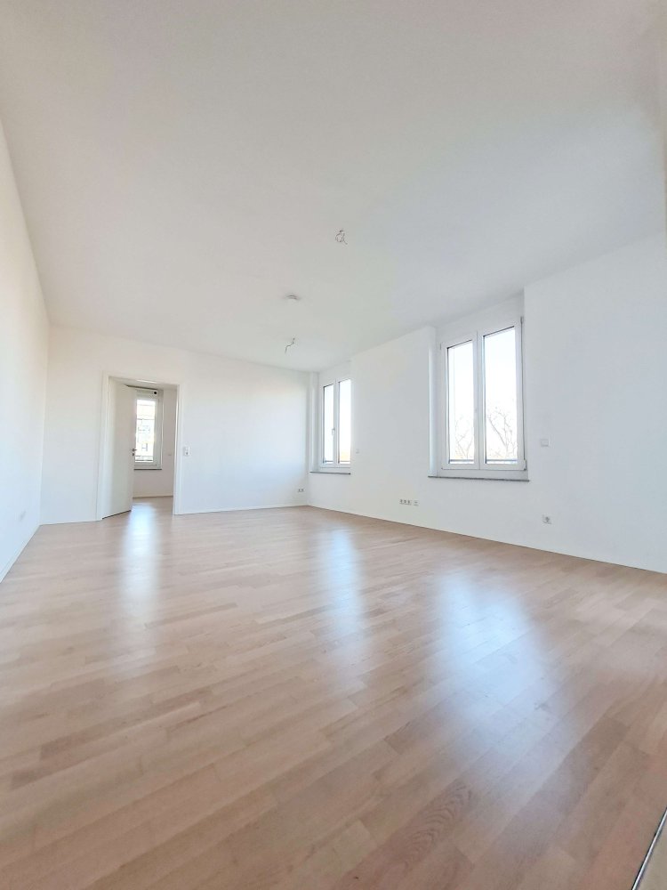 Квартира с 1 спальней в Эслинген, Германия № 370450