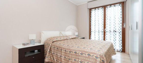 4 rooms Apartment in Caselle Torinese, Italy No. 270245 12