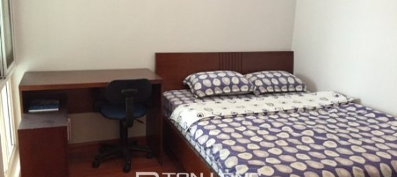 Apartamento de 3 dormitorios en Tay Ho, Vietnam No. 3228 4