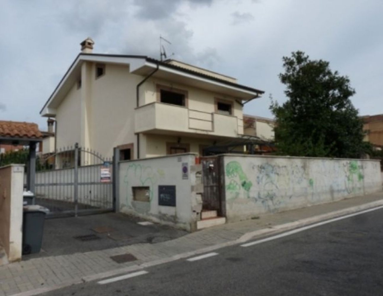 4-salle Maison à Ciampino, Italy No. 16293