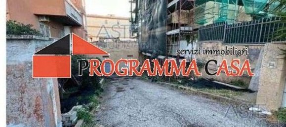 3 rooms Apartment in Pomezia, Italy No. 187840 12