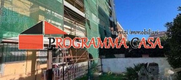 3 rooms Apartment in Pomezia, Italy No. 187840 14