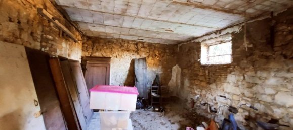 10-salle Maison à Lucignano, Italy No. 228586 11