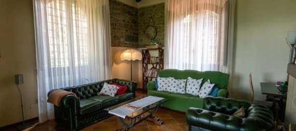 5 bedrooms Villa in Florence, Italy No. 196431 9