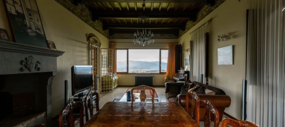 5 bedrooms Villa in Florence, Italy No. 196431 10