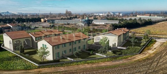 5 rooms House in Zevio, Italy No. 117804 4