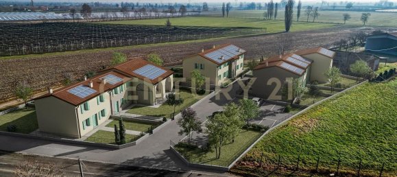 5 rooms House in Zevio, Italy No. 117804 6