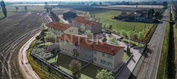 5 rooms House in Zevio, Italy No. 117804 8