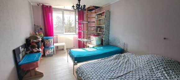 4 bedrooms House in Vinay, France No. 269326 8