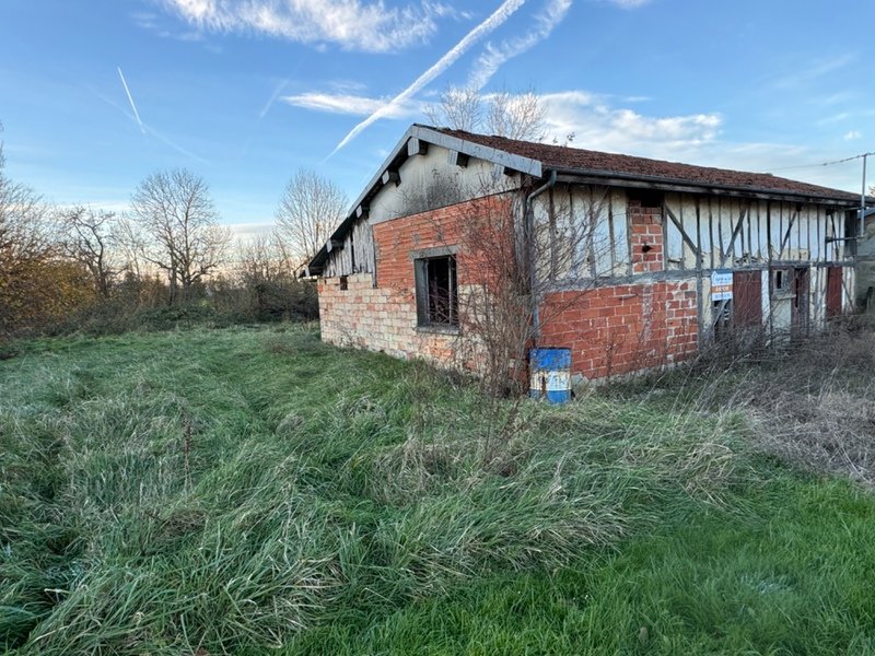 Studio à Joncreuil, France No. 43616