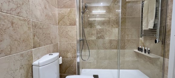 4 bedrooms Apartment in Marbella, Spain No. 5620 9