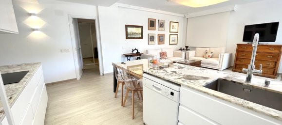 4 bedrooms Apartment in Marbella, Spain No. 5620 3