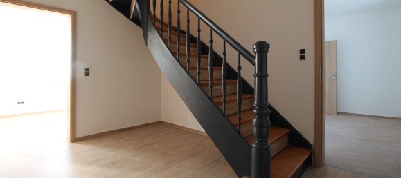 5 غرف نوم منزل ذو طابقين في Neuwied, Germany رقم 202941 22