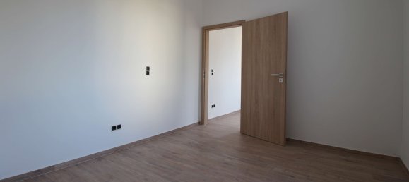 5 غرف نوم منزل ذو طابقين في Neuwied, Germany رقم 202941 20