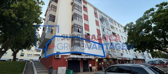 2 Schlafzimmer Wohnung in Seixal, Portugal, Nr. 347694 5