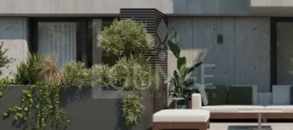 3 bedrooms Apartment in Porto, Portugal No. 181538 5