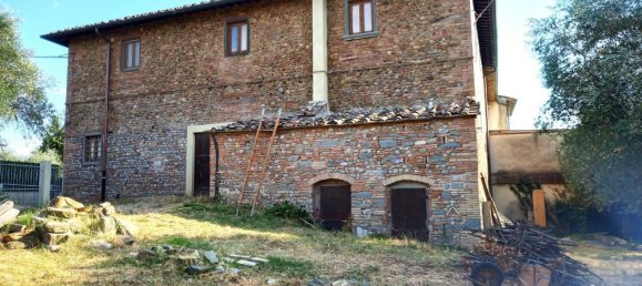 6 bedrooms House in Montespertoli, Italy No. 90464 3