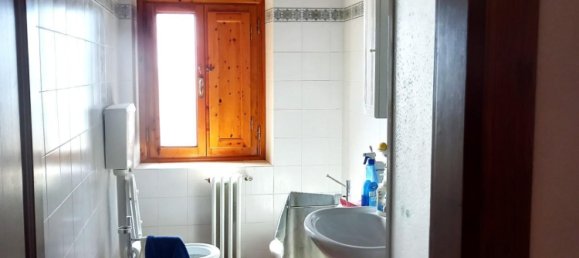 6 bedrooms House in Montespertoli, Italy No. 90464 7