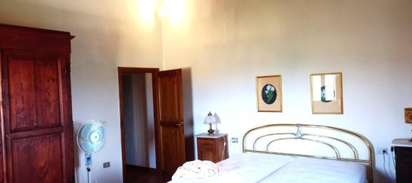 6 bedrooms House in Montespertoli, Italy No. 90464 9