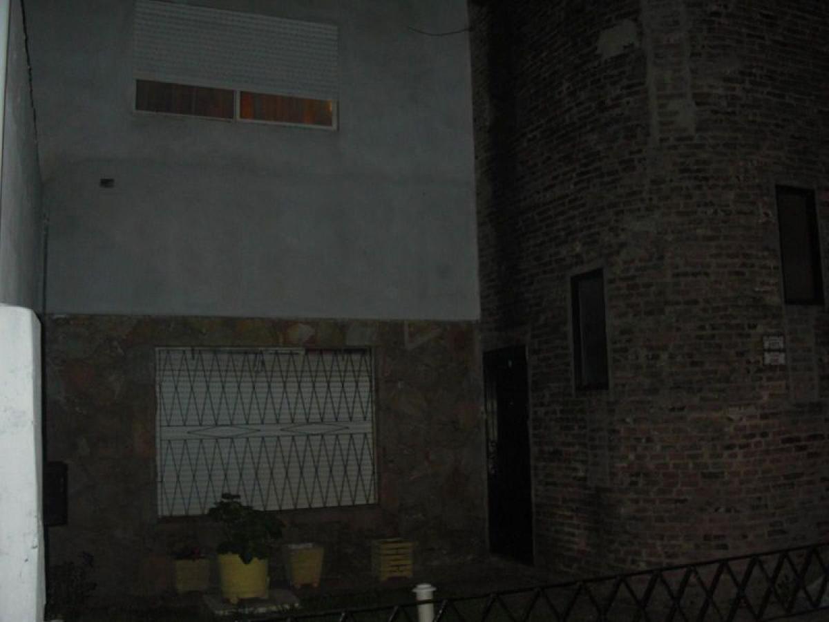 5 bedrooms House in General San Martin, Argentina No. 56902