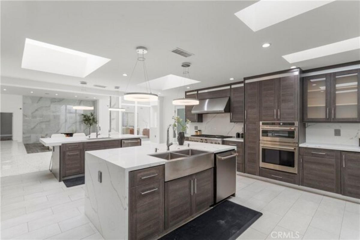 5 bedrooms House in Encino, USA No. 393313