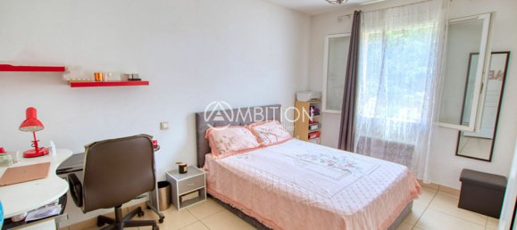 3 bedrooms House in Fayence, France No. 291133 11