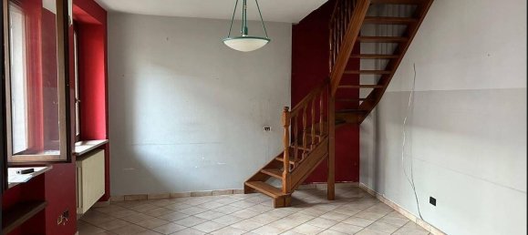 3 bedrooms Apartment in Somma Lombardo, Italy No. 283489 4