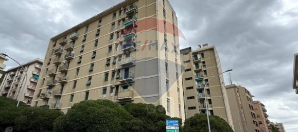 1 bedroom Apartment in Genoa, Italy No. 319428 10